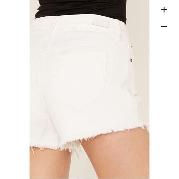 NWT Cleo+Wolf Country Women's High Rise Distressed Shorts Sz-30 - Picture 4 of 15